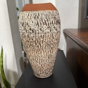 Vtg Wekara Sgraffito Striated Textured Terra Cotta Vase W. Germany Pottery